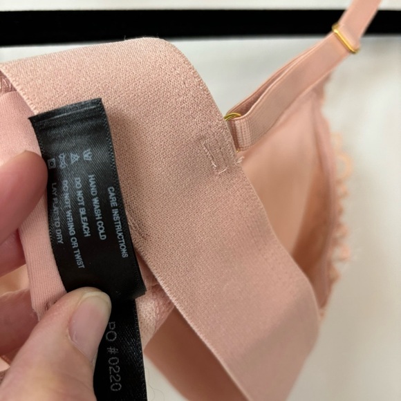 Pepper Lace Bra Size XS - Picture 5 of 6